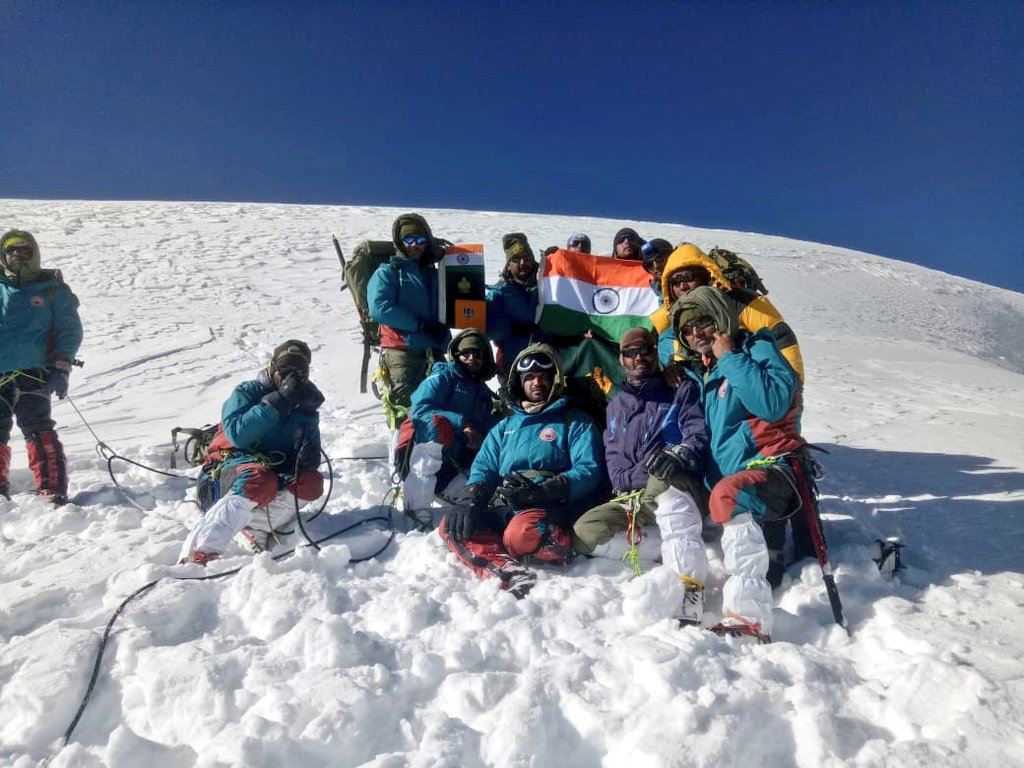 ITBP climbs 21,615 ft Gangotri II peak in Uttarakhand Twitter
