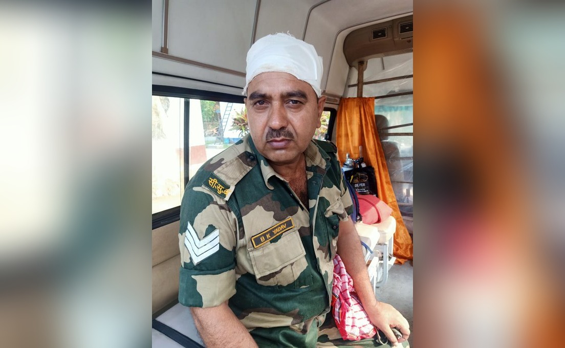 Cattle smugglers assault BSF troops along Indo-B'desh borderv