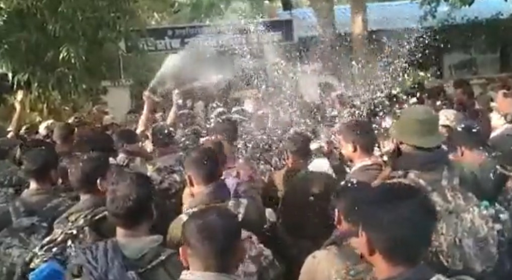 Police force welcomed after gunning down 26 maoists in Maha