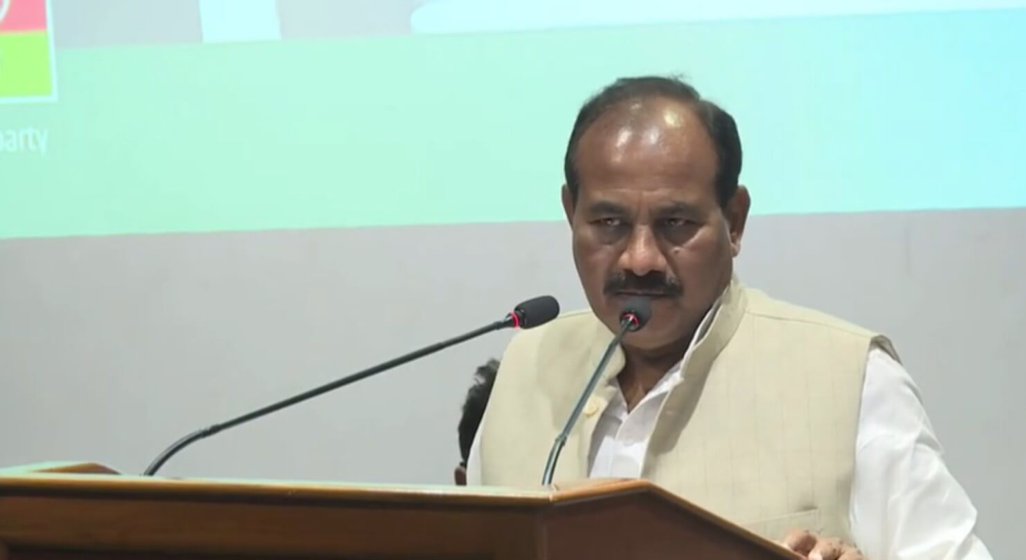 Dara Singh Chauhan joins SP (1)