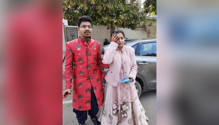 Just Married Couple Casts Vote