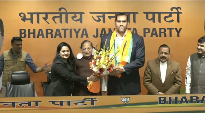 Khali joins BJP