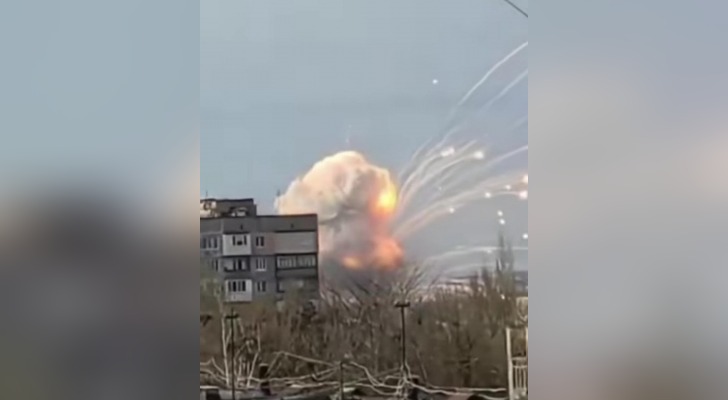 Russia attacks Ukraian capital