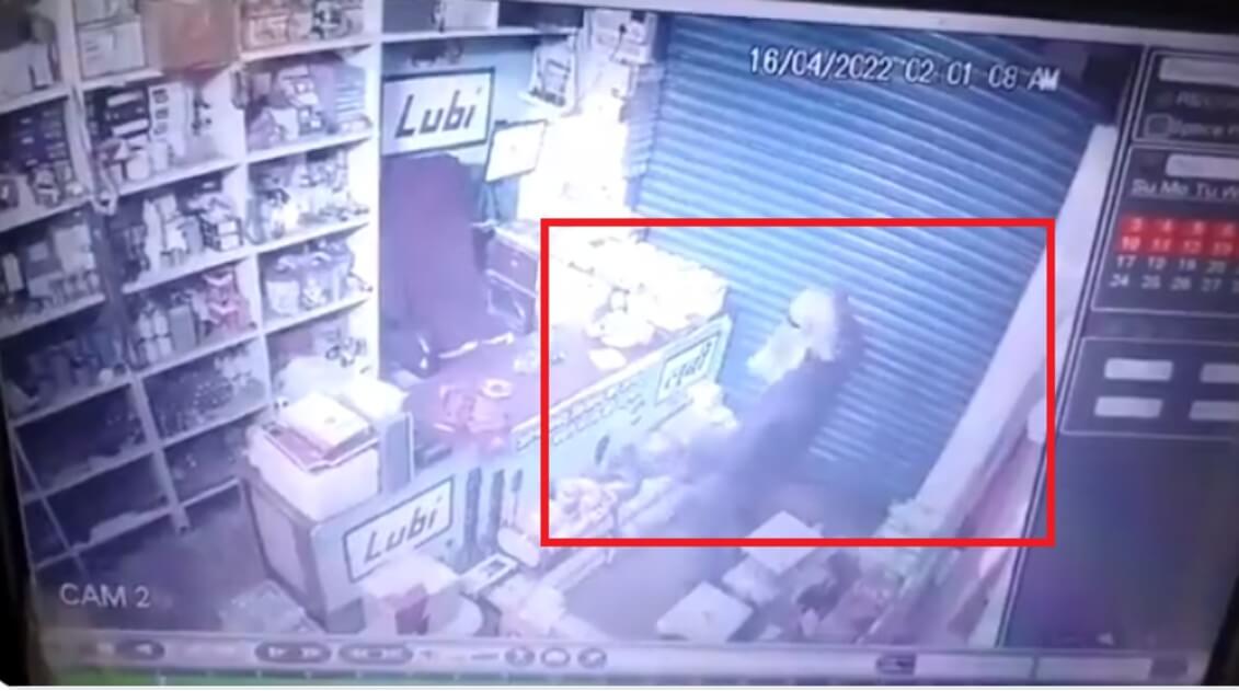 Thief dances after robing shop (1)