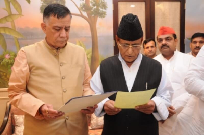 Azam Khan takes oath as member of UP Assembly (1)