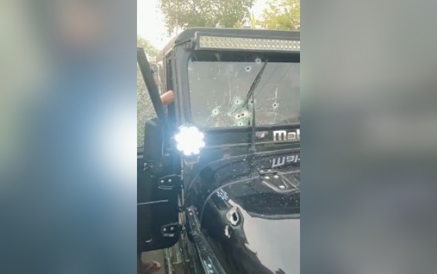 वो गाड़ी जिसमें सिद्धू मूसेवाला अपने दोस्तों के साथ यात्रा कर रहे थे. इसी गाड़ी को हमलावरों ने निशाना बनाया था 