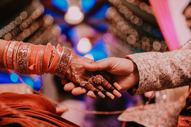 wedding-g6399552cc_640 Photo: Vatsal Bhatt/Pixabay