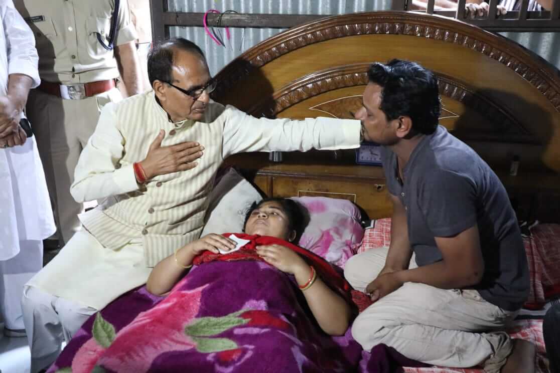 Shivraj Singh Chauhan meets Seema