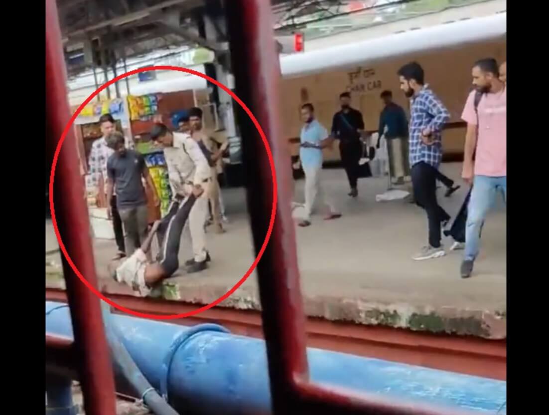 Old man beaten up by police constable at Jabalpur railway station (1)