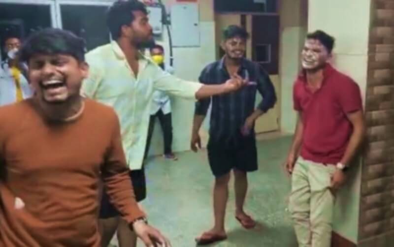 Lucknow hospital party (1)