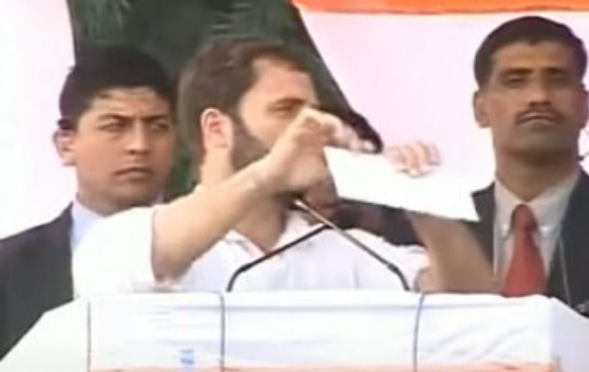 Rahul Gandhi tearing ordinance (1)