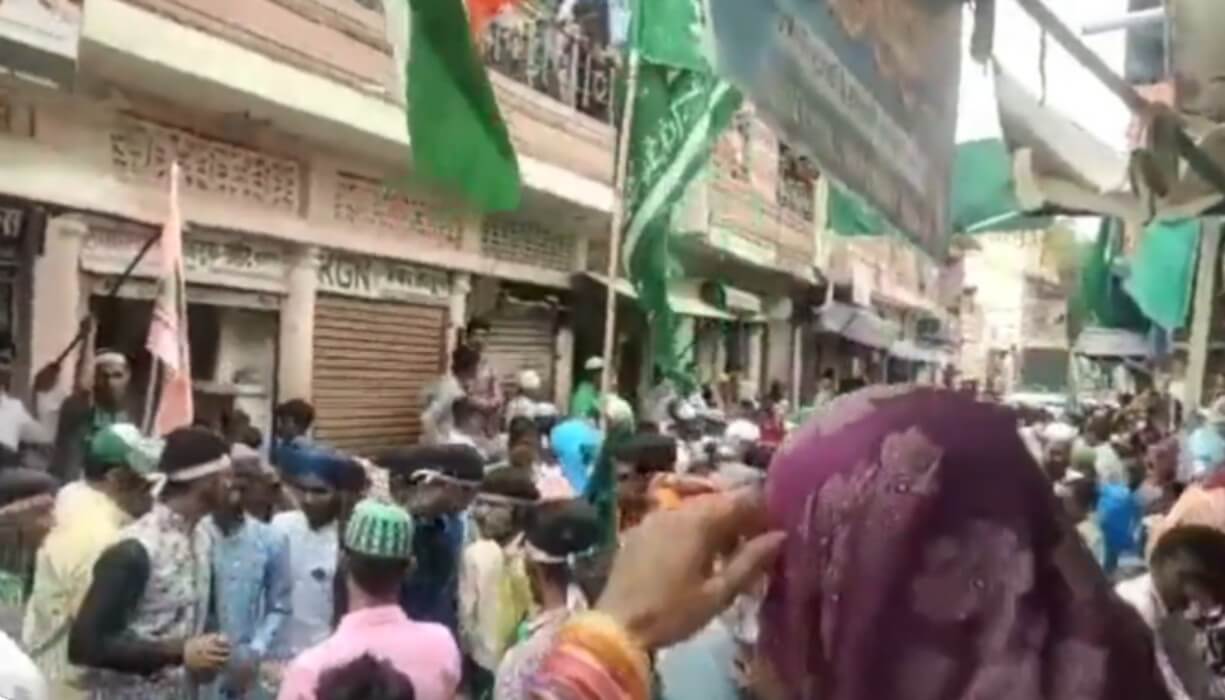 Sar Tan Se Juda Ke Nare Lage Amethi Main (1)