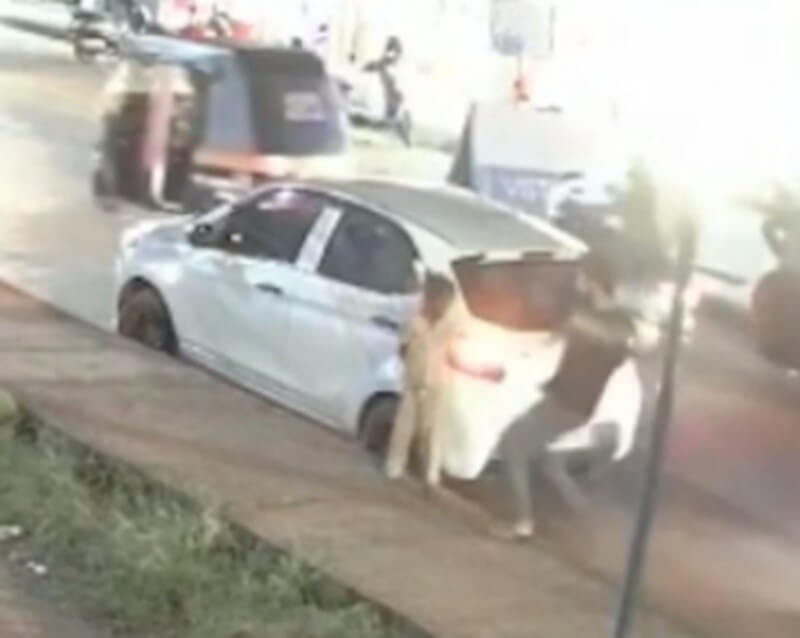 Kerala youth assaults 6-yr-old migrant kid for leaning on his car (1)