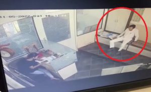 Man suffers heart attack while reading newspaper in Barmer Rajasthan (1)