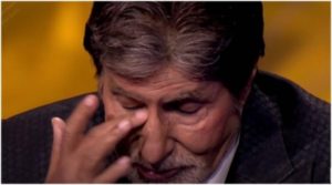 Amitabh tears in eyes at KBC set (1)