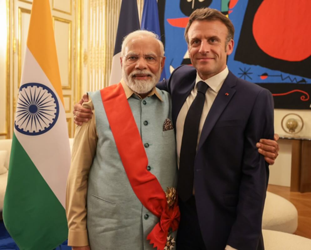 PM Narendra Modi and France President Macron (1)