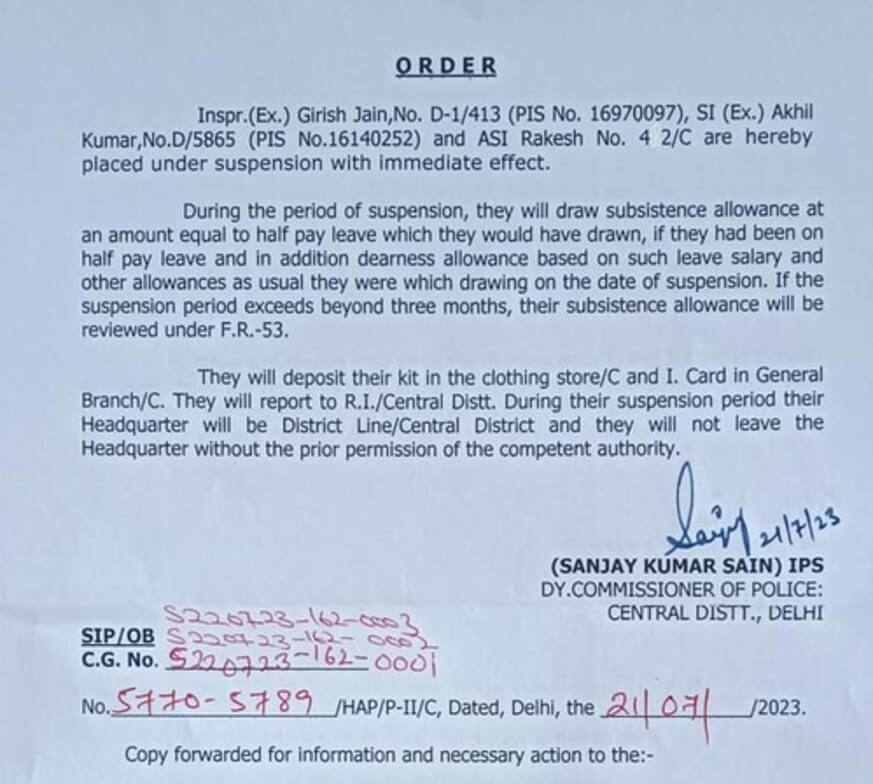 Three Delhi cops suspended for demanding bribe from relatives of Union minister (1)