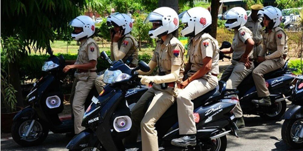 police scooty (2) (1)