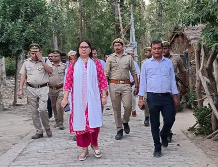 Gonda DM Neha Sharma (1)