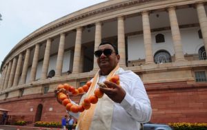 Sushil Gupta and Tomatoes (1)