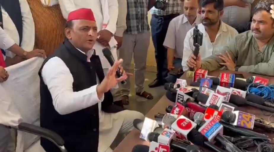 Akhilesh Yadav (4) (1)