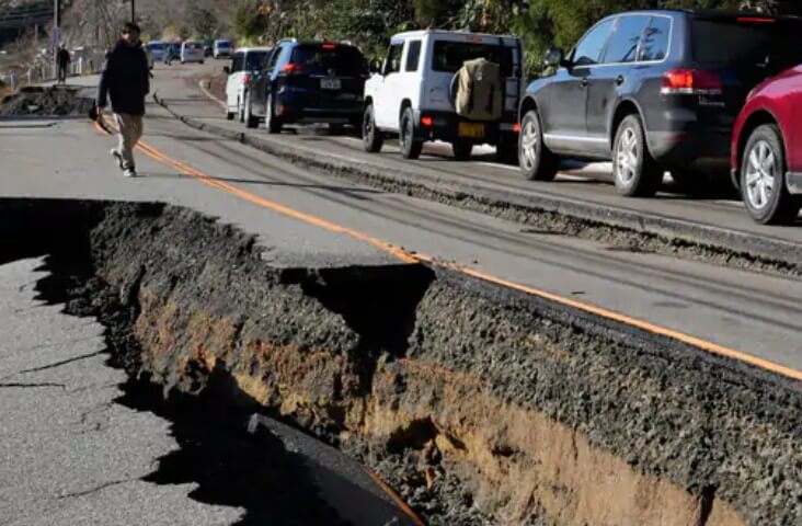 Japan Earthquake (1)