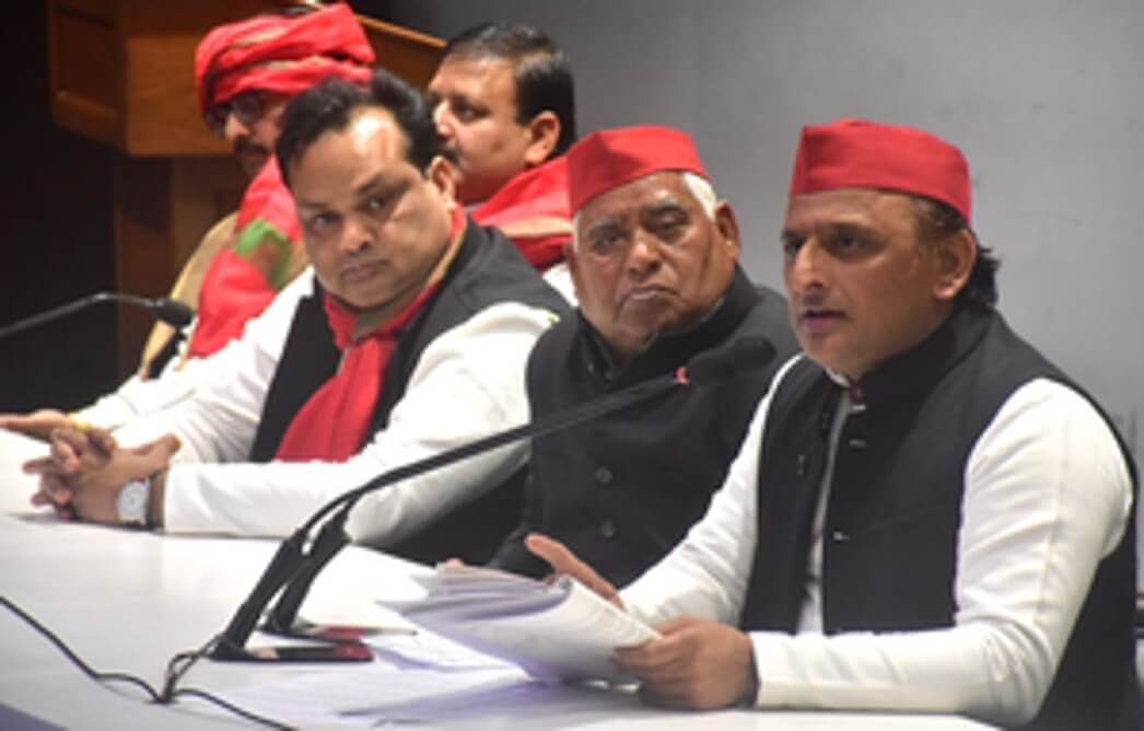 Akhilesh Yadav 2 (2)