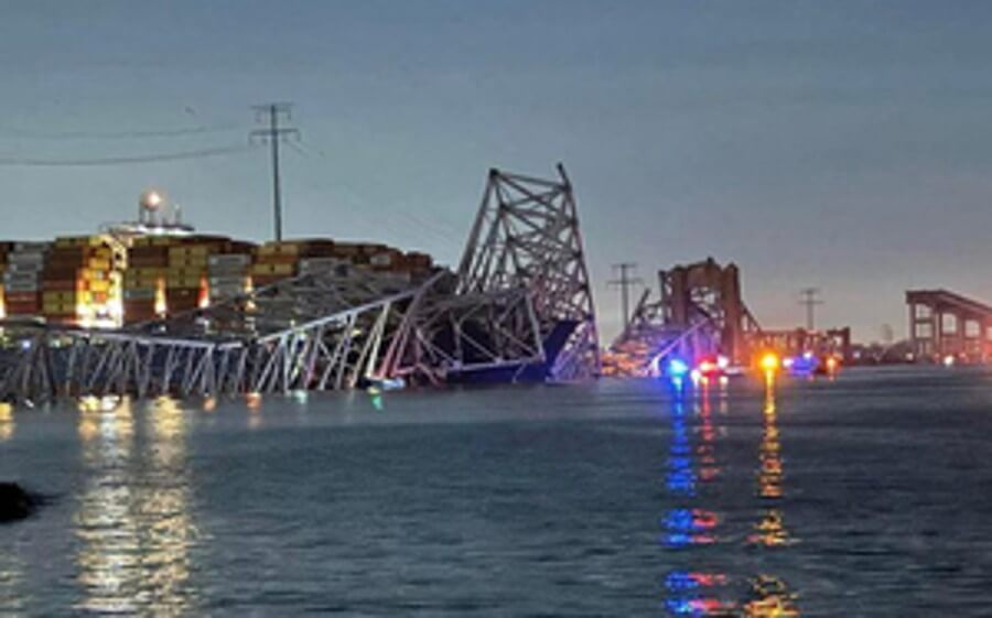 अमेरिका: जहाज की टक्कर से पुल गिरा, कई लोग लापता, बचाव अभियान जारी, घटना का वीडियो आया सामने | The Hindi Post