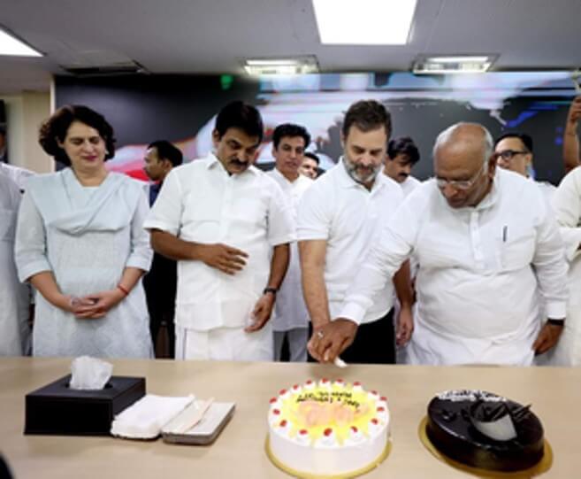 Rahul Gandhi Bday (1)
