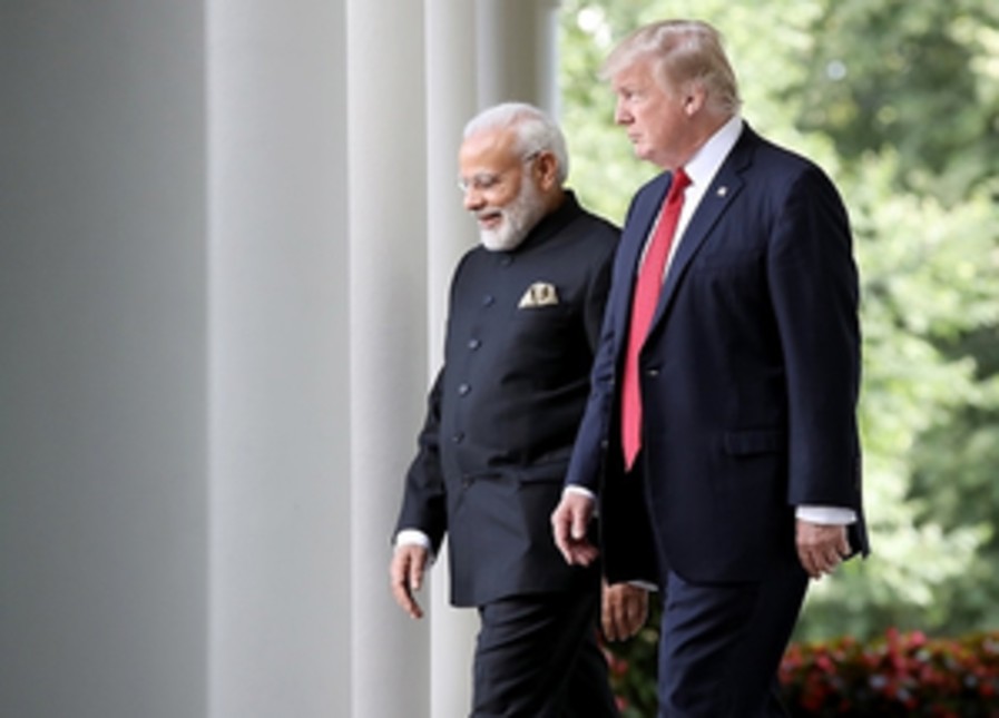 Narendra Modi and Donald Trump (1)