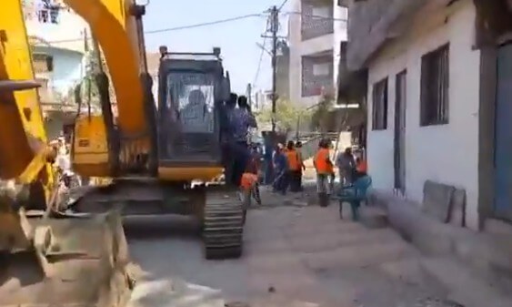 Nagpur Violence accused Fahim Khans house demolished (1)