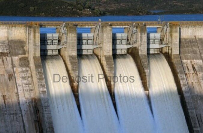 Dam (1)
