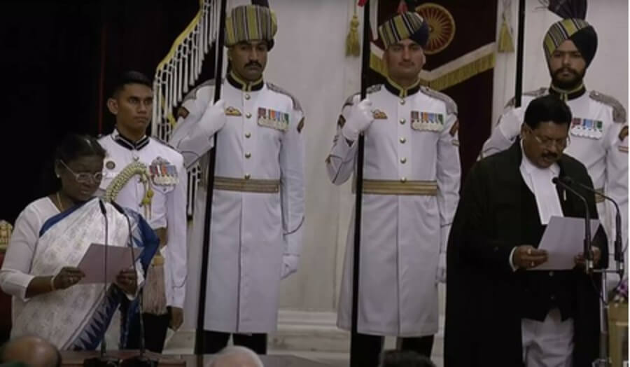 Justice BR Gavai takes oath as CJI May 14 (1) (1)