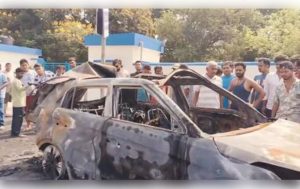 jamshedpur car burnt