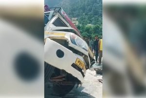 accident in Himachal (1)