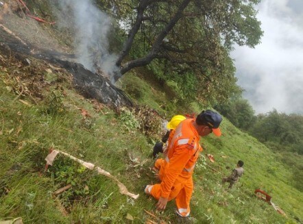 helicopter crashes near Kedarnath (2) (1)