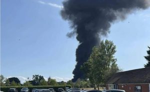 plane crashes immediately after take off in London (1) (1)