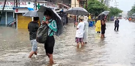Mumbai Rains IANS (1) (1)