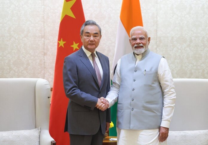 PM Modi meets Chinese Foreign Minister (1) (1)