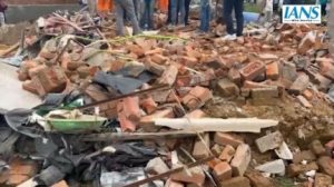 blast in firecracker factory in lucknow (1)