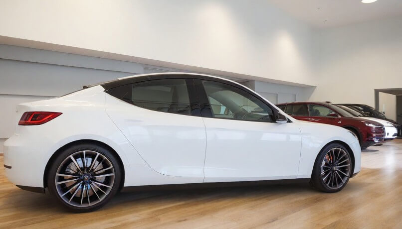 Car Tesla Depositphotos_837805680_XL (1) (1)