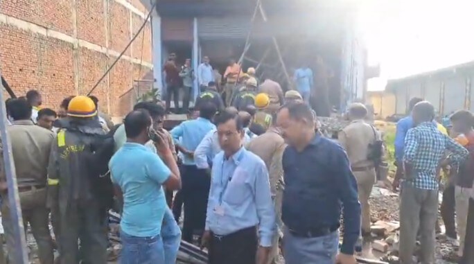 Farrukhabad Coaching Blast (1)