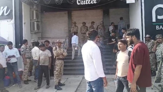 action against close aide of maulana tauqeer raza (1)