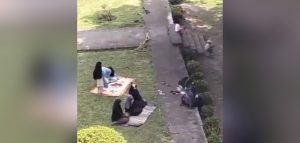 women offer namaz at Shanivarwada Pune 2