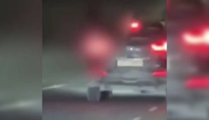 Lucknow shaheed path video girl removes clothes 2 (1)