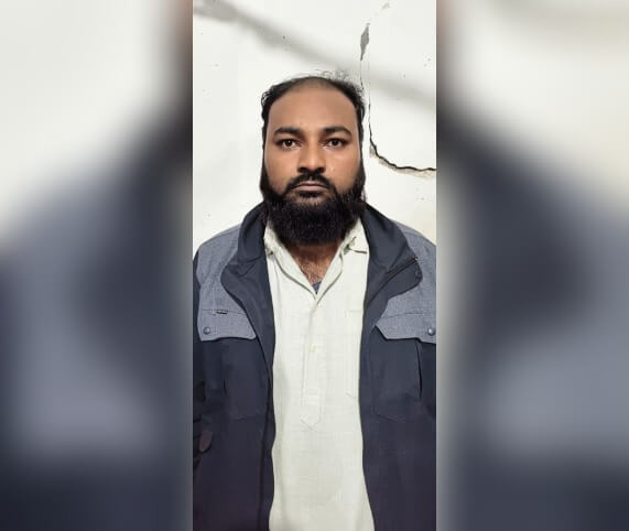 man murders wife and daughters Shamli 2 (1)