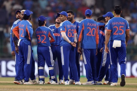 Suryakumar Yadav with team X Surya Kumar Yadav (1) (1)