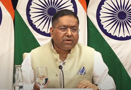 Randheer jaiswal (1)