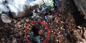 auraiya boy jumped into drain
