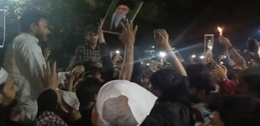 protest in Aligarh university over death of Ali Khamenei (1)